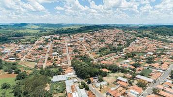 luchtfoto van de stad Arceburgo foto