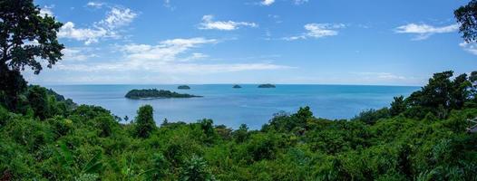 kai bae gezichtspunt in koh chang, provincie trat, thailand foto