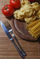 Italiaanse pasta met tomaten