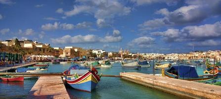Marsaxlokk-haven in Malta foto