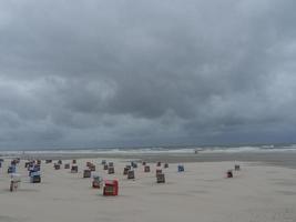 op het strand van juist eiland foto