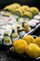 sushi eten close-up foto