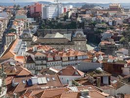 de rivier de douro en de stad porto foto