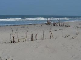 het strand van juist eiland in duitsland foto