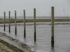 het eiland juist in de Noordzee foto