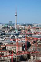 Berlijn panorama. berlijn kathedraal en tv-toren foto