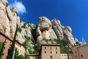 Montserrat klooster is een prachtige benedictijnenabdij foto