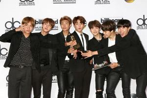 las vegas, 21 mei - bts op de 2017 billboard awards perskamer in de t, mobile arena op 21 mei 2017 in las vegas, nv foto