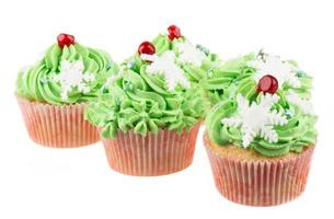 studio geïsoleerde romige groene cupcake foto