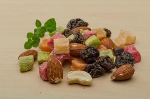 noten en gedroogd fruit mix foto