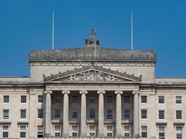 stormont parlementsgebouwen in belfast foto