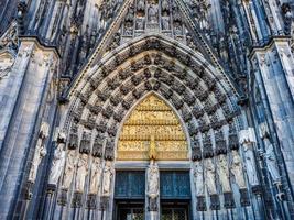 hdr st peter kathedraal in koeln foto