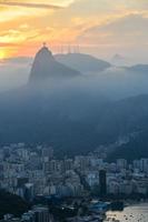 zonsondergang van Rio de Janairo, Brazilië