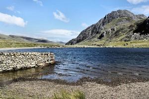 uitzicht op het platteland van Wales in de buurt van tryfan foto