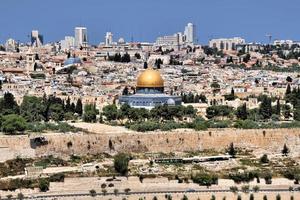 een panoramisch uitzicht over Jeruzalem foto