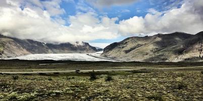 IJslands landschap nabij de Jokulsarlon-gletsjerlagune foto