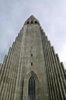 uitzicht op reykjavik in ijsland foto