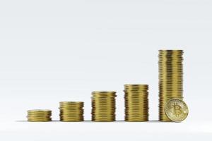 bitcoin groei concept, stapels gouden munten zoals inkomen grafiek met bitcoin, geïsoleerd op een witte achtergrond - 3d render illustrator foto