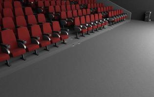 ruime bioscoopzaal met rode stoelen foto