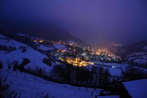 dorp bij nacht foto