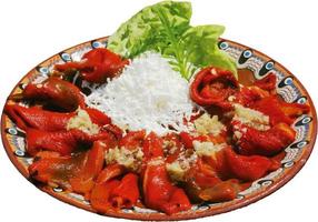 frisse en smakelijke salade met paprika en kaas