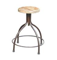 houten stoelen en ronde tafel geïsoleerd op een witte achtergrond foto