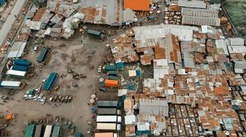 luchtfoto van het industriegebied in dar es salaam foto