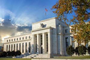 Federal Reserve Building in Washington DC op een zonnige dag. foto