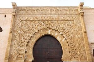 poort van kasbah van de udayas in rabat, marokko foto