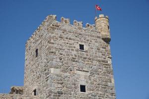 toren in het kasteel van Bodrum, Mugla, Turkije foto