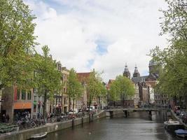 de nederlandse stad amsterdam foto