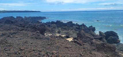 hoapili trail lavaveld in maui hawaii foto