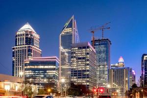 Charlotte North Carolina skyline van de stad na overwinterde storm foto