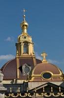 koepel van de kathedraal van Peter en Paul in Sint-Petersburg foto