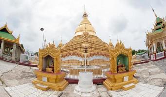 shwedagon paya pagoda, yangon, myanmar foto