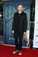 los angeles 3 aug - shawn ashmore bij de aftermath première in het landmark theater op 3 augustus 2021 in westwood, ca foto