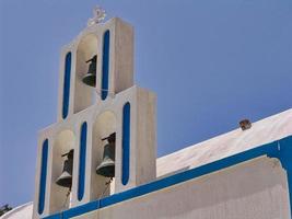 wit en blauw van oia, santorini. foto