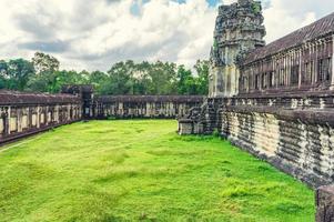 oud tempelcomplex angkor wat foto