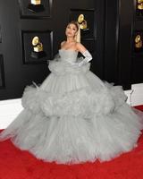 los angeles 26 jan - ariana grande bij de 62e grammy awards in het nietjescentrum op 26 januari 2020 in los angeles, ca foto