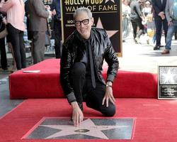 los angeles - 14 jun jeff goldblum tijdens de ceremonie ter ere van jeff goldblum met een ster op de hollywood walk of fame op 14 juni 2018 in los angeles, ca foto