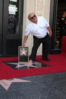 los angeles, 18 aug - danny devito bij de ceremonie als danny devito een ster ontvangt op hollywood walk of fame op 18 augustus 2011 in los angeles, ca foto