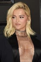 los angeles 26 jan - bebe rexha bij de 62e grammy awards in het nietjescentrum op 26 januari 2020 in los angeles, ca foto