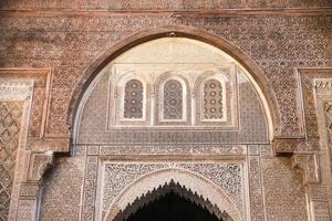 bou inania madrasa in fez, marokko foto