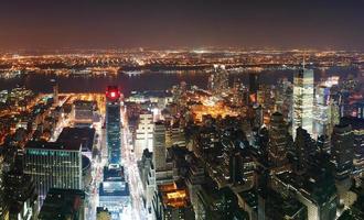 New York City Manhattan skyline luchtfoto panorama bij zonsondergang foto