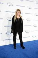 los angeles, 14 okt - stevie nicks arriveert op het clinton foundation decade of difference gala in het hollywood palladium op 14 oktober 2011 in los angelees, ca. foto