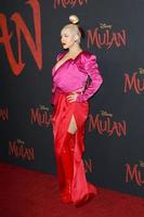 los angeles 9 maart - christina aguilera bij de mulan-première in het dolby theater op 9 maart 2020 in los angeles, ca foto