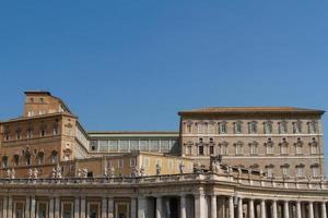 gebouwen in vaticaan, de heilige stoel in rome, italië. onderdeel van de Sint-Pietersbasiliek. foto