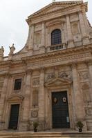 grote kerk in het centrum van Rome, Italië. foto