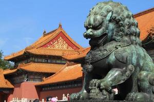 chinesische löwenstatue