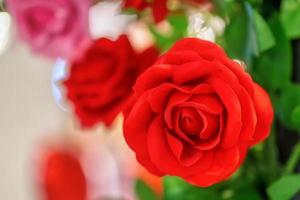 rozen kunstbloemen foto